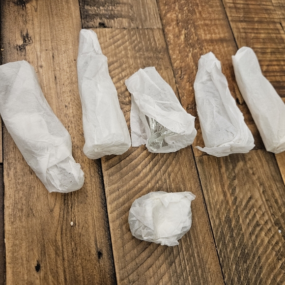 ❌️❌️SOLD❌️❌️Nativity Set 6 Piece Glass Miniature Scene Christmas - Picture 2 of 3